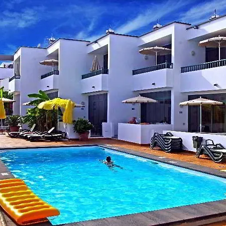 La Tegala Aparthotel 2*